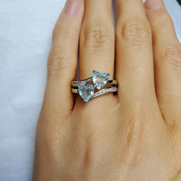 New Sky Blue Hearts Wedding/Engagement Ring - Picture 4 of 6